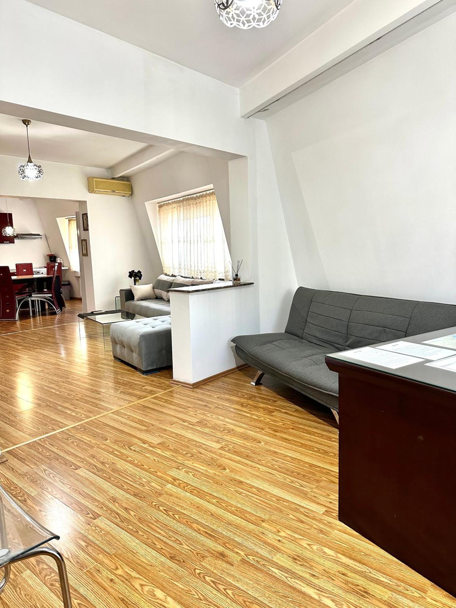 Budapest Residence Bucharest Luaran gambar