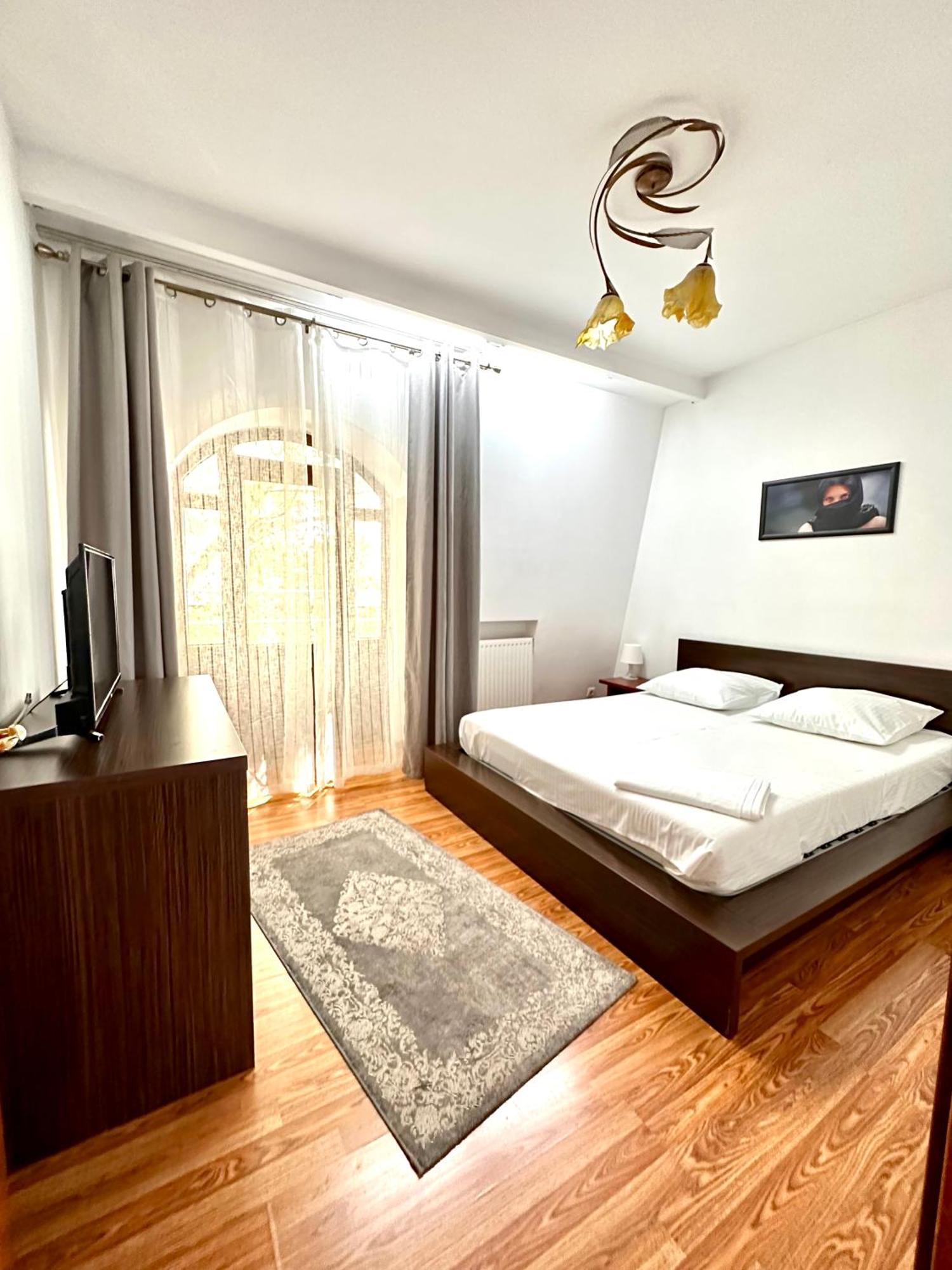 Budapest Residence Bucharest Luaran gambar