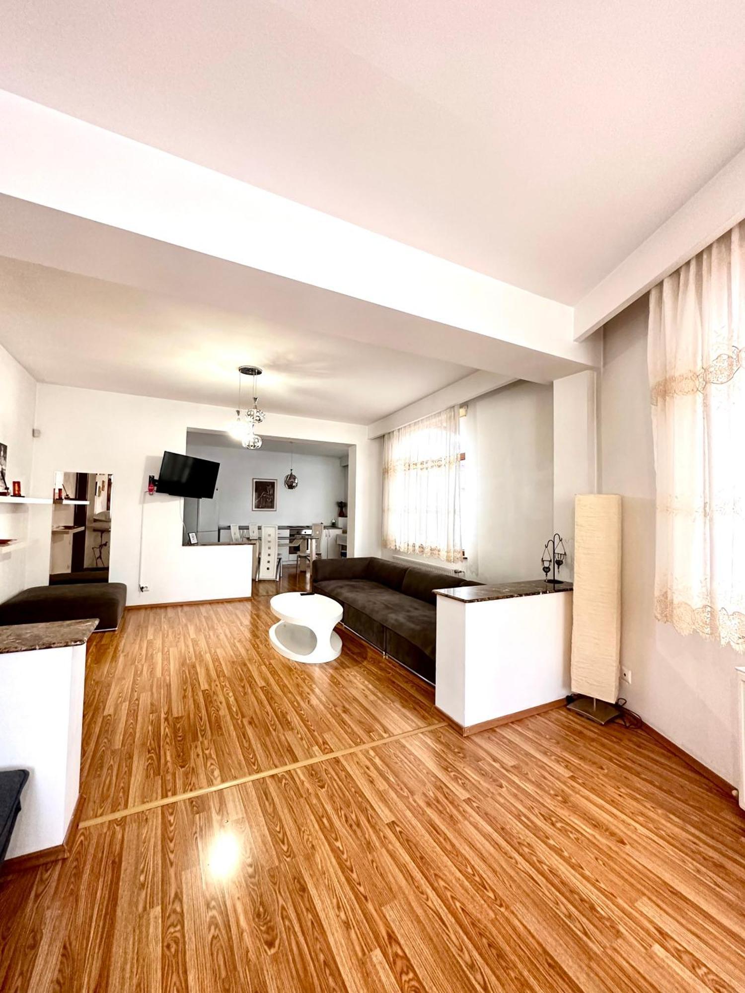Budapest Residence Bucharest Luaran gambar